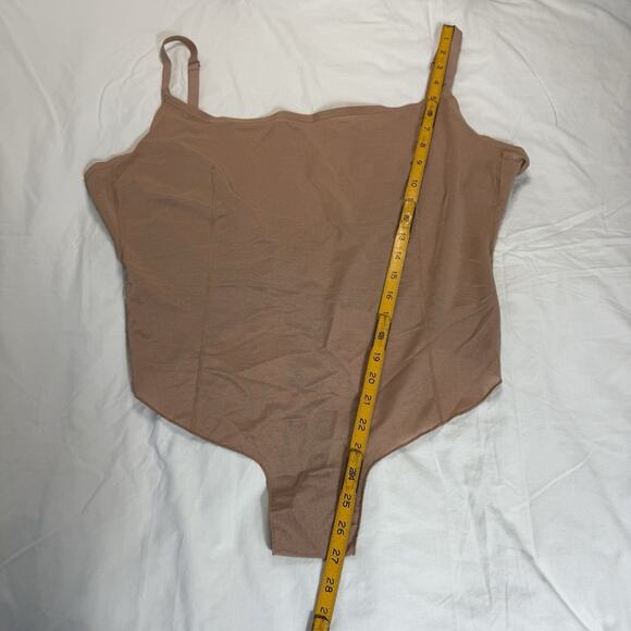 Skims Cami Thong Bodysuit & Low Back Leggings Semi Sheer Size 3X Lot of 3 - Picture 9 of 12